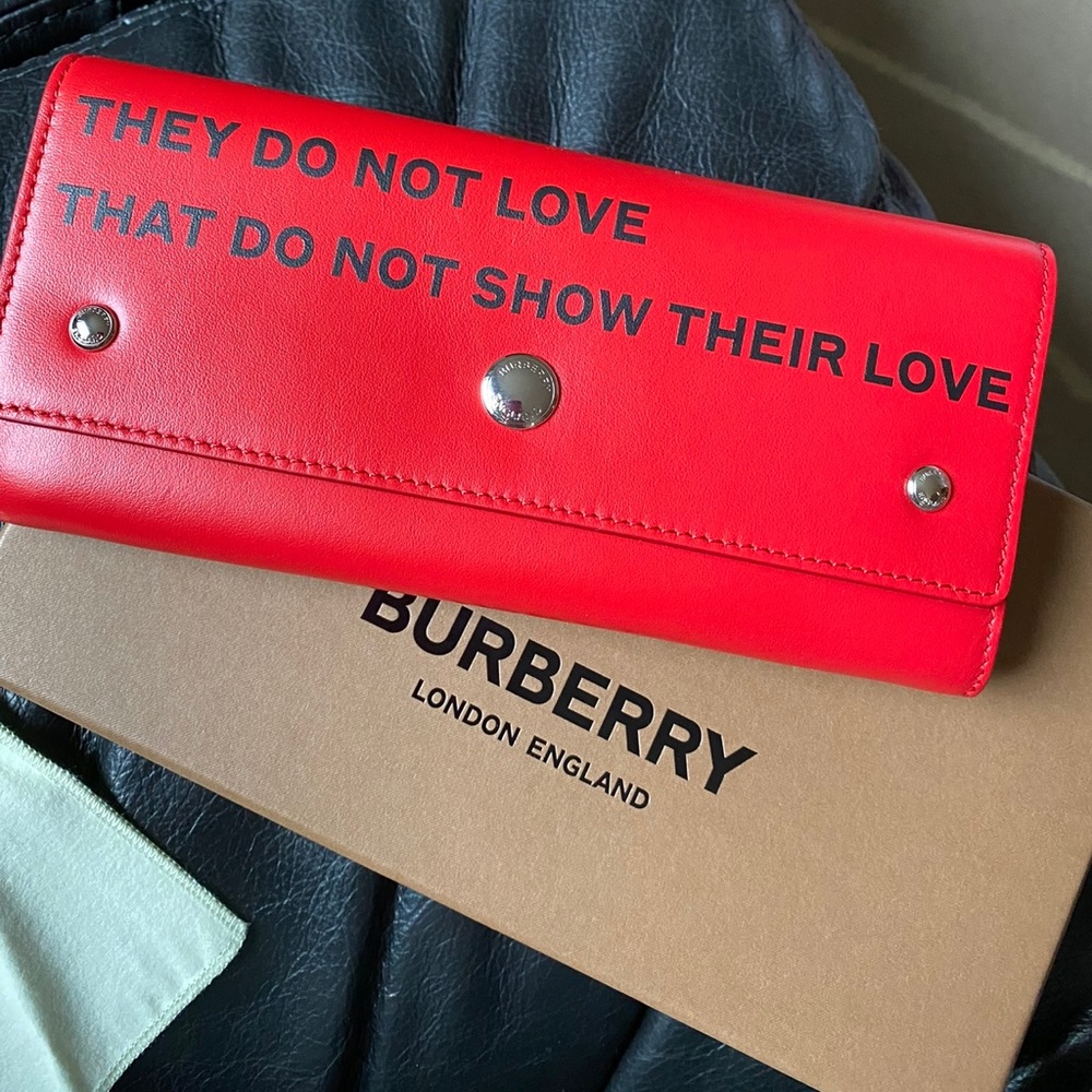 Burberry red leather wallet